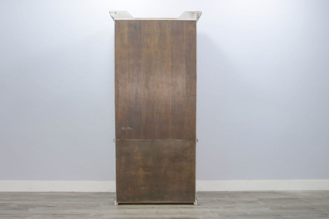 Homestead Hills - Two-Tone Display Cabinet With Glass Doors - Tobacco Leaf / Alpine Gray