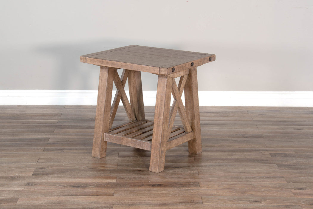 Vivian - End Table