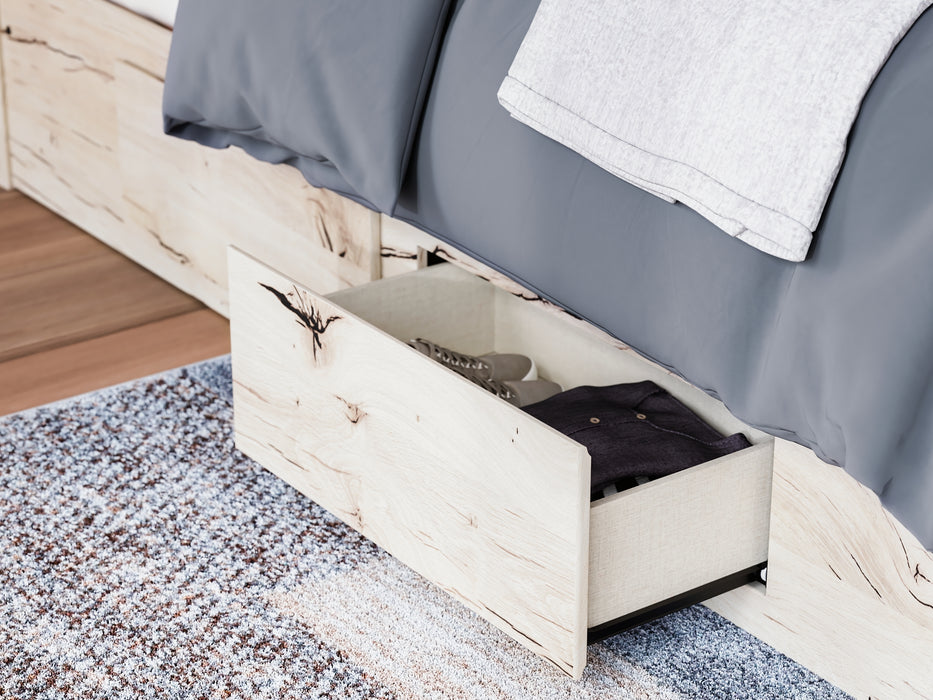 Queen Panel Bed with Mirrored Dresser