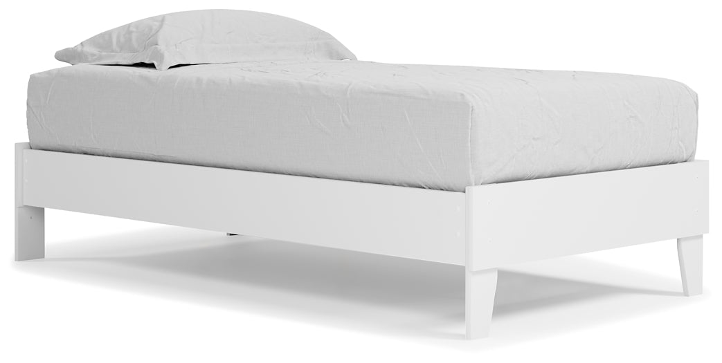 Piperton  Platform Bed