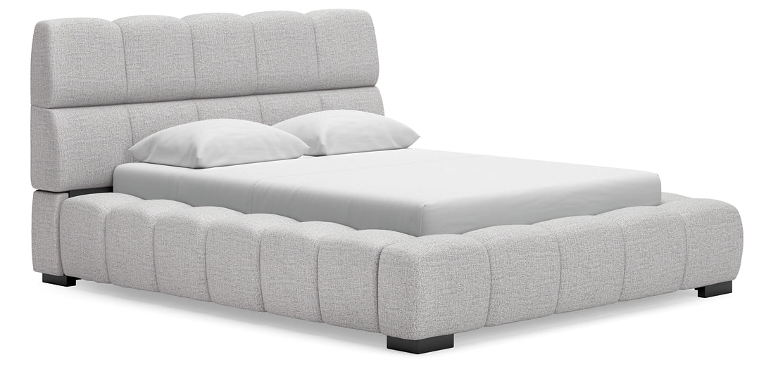 Grendusk  Upholstered Bed