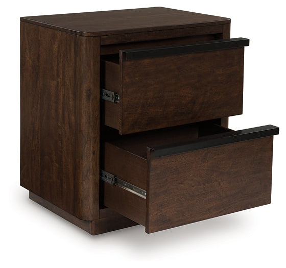 Dilenno Queen Canopy Bed with Mirrored Dresser and Nightstand