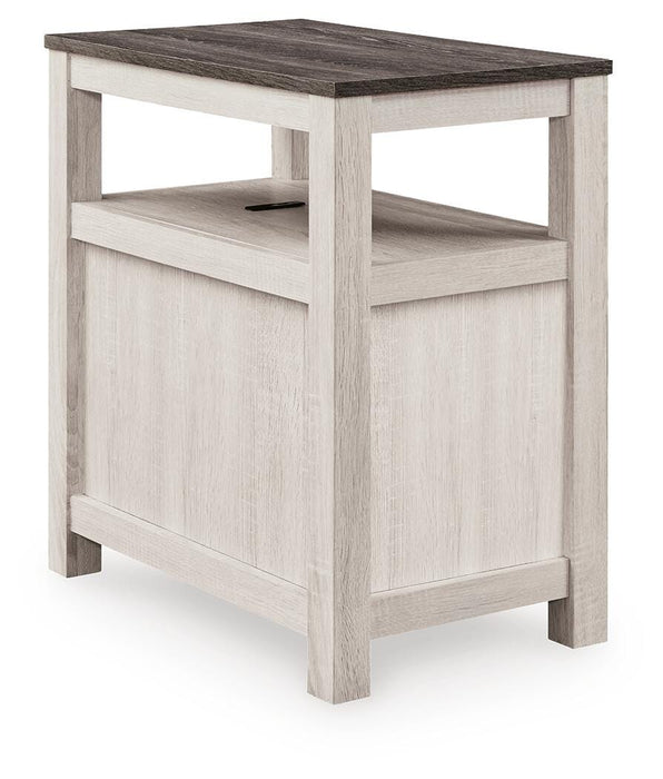 Fendenmore Chair Side End Table
