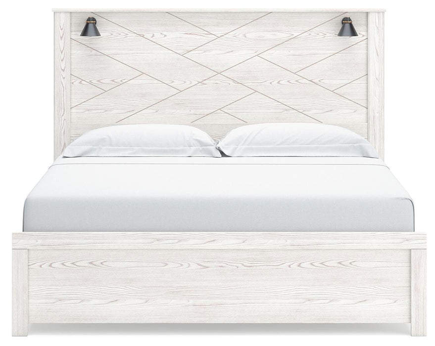 Gerridan King Panel Bed with Mirrored Dresser and Nightstand