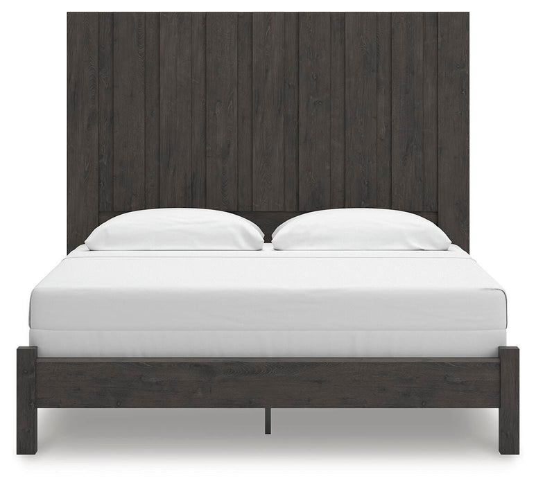 Fraluna King Panel Bed, Dresser, Mirror, Chest and Nightstand