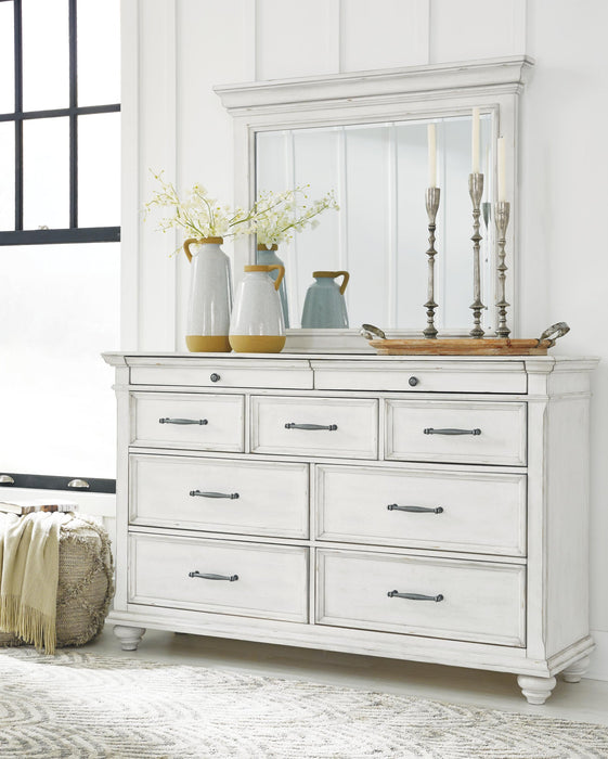 Kanwyn Queen Panel Bed with Storage Bench, Dresser and Mirror