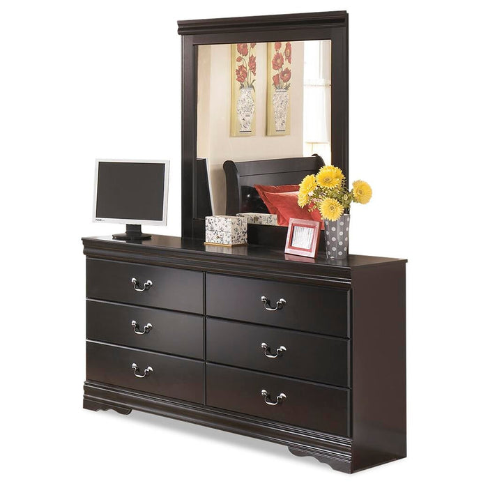 Huey Vineyard Twin Sleigh Bed with Mirrored Dresser, Chest and Nightstand